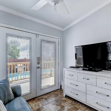 Historic Savannah Gold Private Condo With Pool - 2Bed, 1&Half Bath, Sleeps 6, 1St Floor, 15 Min Walk To Historic Savannah Center And All Attractions Exterior foto