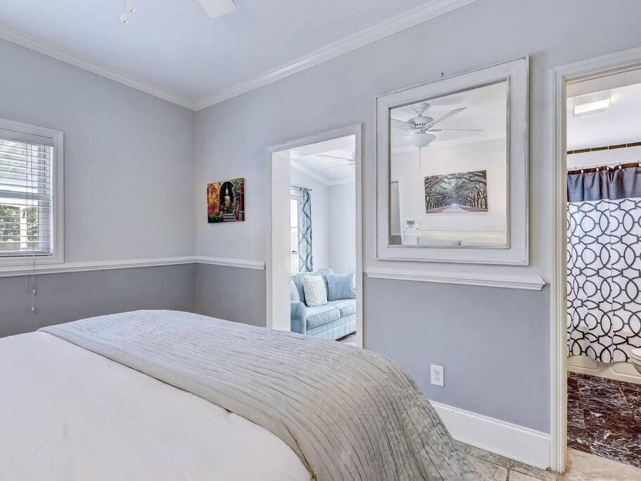 Appartamento Historic Gold Private With Pool - 2bed, 1&half Bath, Sleeps 6, 1st Floor, 15 Min Walk To Historic Center And Attractions Savannah